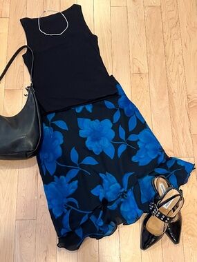 Vintage Burke Avenue Blue Floral Ruffle Hem Skirt | Feminine Midi Size 8